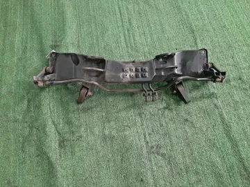 БАЛКА НА MITSUBISHI AIRTREK CU2W 4G63