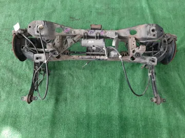 БАЛКА НА MAZDA AXELA BKEP LF-DE