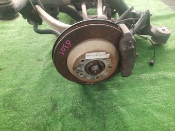 БАЛКА НА AUDI Q7 4LB