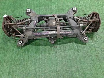 БАЛКА НА MERCEDES-BENZ C200 W204 271860