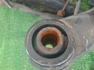 БАЛКА НА TOYOTA ARISTO JZS160 2JZ-GE
