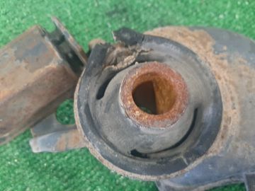 БАЛКА НА NISSAN LAUREL HC35 RB20DE