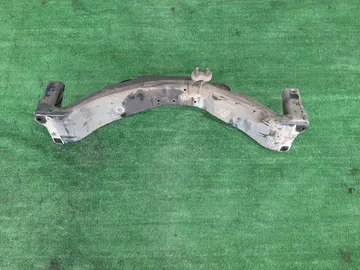 БАЛКА НА MITSUBISHI AIRTREK CU2W 4G63