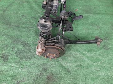 БАЛКА НА MAZDA AXELA BLEFP LF-VDS