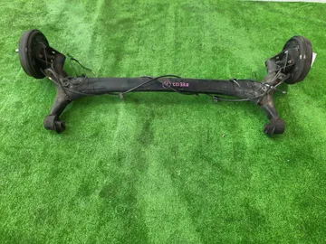БАЛКА НА TOYOTA FIELDER ZZE122 1ZZ-FE