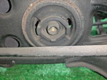 БАЛКА НА TOYOTA PROGRES JCG10 1JZ-FSE