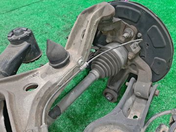 БАЛКА НА SUZUKI ESCUDO TDA4W J24B