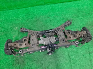 БАЛКА НА SUZUKI ESCUDO TDA4W J24B