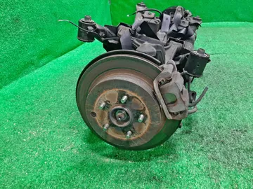 БАЛКА НА SUZUKI ESCUDO TDA4W J24B