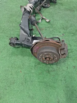 БАЛКА НА TOYOTA VOXY ZRR75 3ZR-FE
