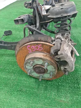 БАЛКА НА MAZDA AXELA BLEFP LF-VDS