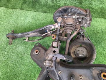 БАЛКА НА HONDA MDX YD1 J35A