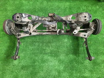 БАЛКА НА MAZDA AXELA BK5P ZY-VE