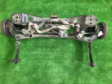 БАЛКА НА MAZDA AXELA BK5P ZY-VE