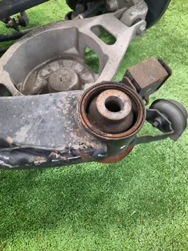 БАЛКА НА NISSAN FUGA Y50 VQ35DE
