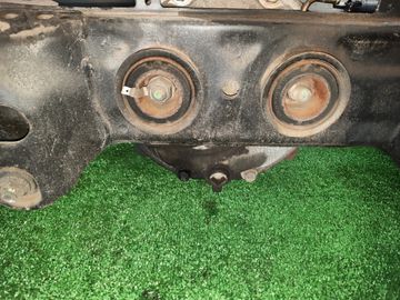 БАЛКА НА NISSAN LAUREL C35 RB20DE