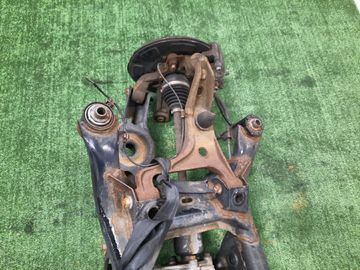 БАЛКА НА SUZUKI ESCUDO TDA4W J24B