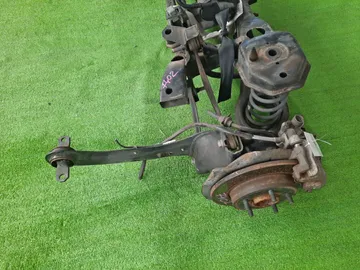БАЛКА НА MAZDA AXELA BKEP LF-VE