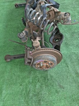 БАЛКА НА SUZUKI ESCUDO TDA4W J24B