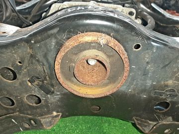 БАЛКА НА NISSAN SKYLINE ZV37 M274DE20AL