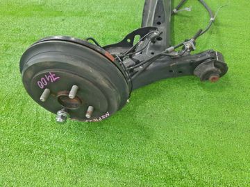 БАЛКА НА TOYOTA AQUA MXPK11 M15A-FXE