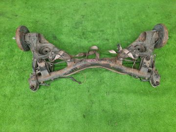БАЛКА НА MITSUBISHI CHARIOT GRANDIS N84W 4G64