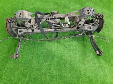 БАЛКА НА MAZDA AXELA BKEP LF-VE