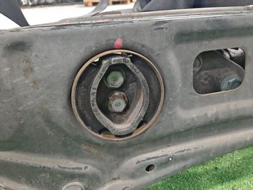 БАЛКА НА TOYOTA COROLLA  AXIO NZE144 1NZ-FE
