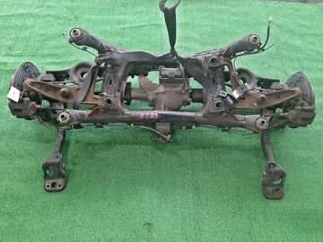 БАЛКА НА SUZUKI ESCUDO TDA4W J24B