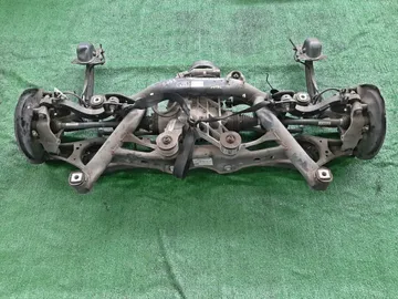 БАЛКА НА VOLKSWAGEN TIGUAN 5N2 CCZC