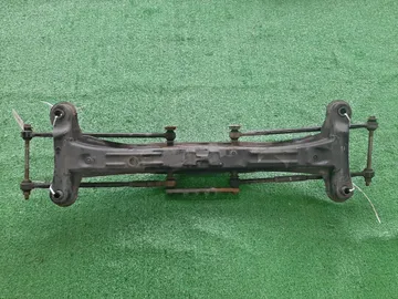 БАЛКА НА TOYOTA WINDOM MCV21 2MZ-FE