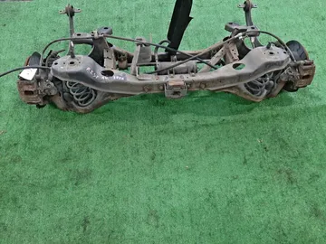 БАЛКА НА MAZDA AXELA BK5P ZY-VE