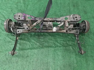 БАЛКА НА MAZDA AXELA BK5P ZY-VE