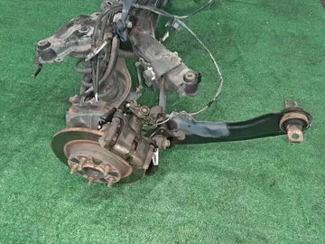 БАЛКА НА MAZDA ATENZA GHEFW LF-VE