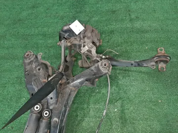БАЛКА НА MAZDA ATENZA GHEFW LF-VE