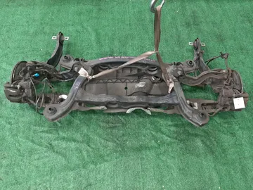 БАЛКА НА MERCEDES-BENZ GLA-CLASS X156 270910