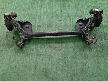 БАЛКА НА HONDA VEZEL RU3 LEB