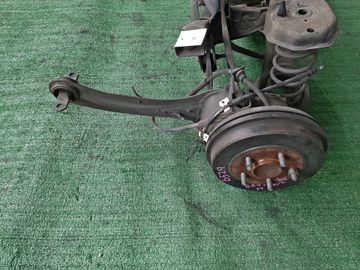 БАЛКА НА MAZDA AXELA BK5P ZY-VE