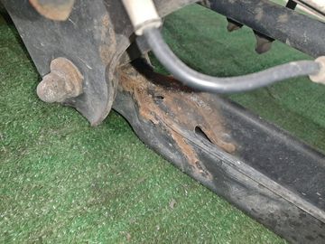 БАЛКА НА NISSAN X-TRAIL NT31 MR20DE