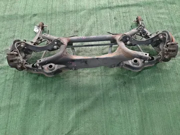 БАЛКА НА MITSUBISHI DELICA D5 CV2W 4J11