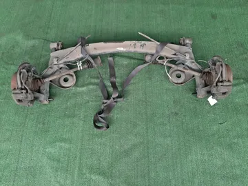 БАЛКА НА TOYOTA IPSUM ACM26W 2AZ-FE