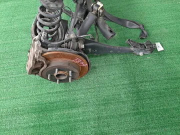 БАЛКА НА TOYOTA HARRIER ZSU60W 3ZR-FAE