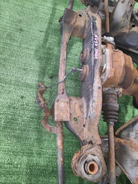 БАЛКА НА NISSAN PRESAGE NU30 KA24DE