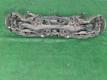 БАЛКА НА SUZUKI ESCUDO TDA4W J24B