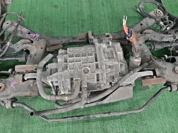 БАЛКА НА MITSUBISHI OUTLANDER GG2W 4B11