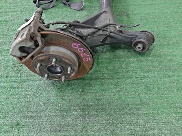 БАЛКА НА HONDA VEZEL RU3 LEB