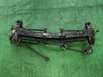 БАЛКА НА TOYOTA MARK II QUALIS SXV20W 5S-FE