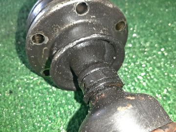 КАРДАН НА SUZUKI ESCUDO TDA4W J24B