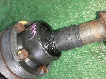 КАРДАН НА TOYOTA COROLLA NZE124 1NZ-FE