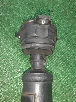 КАРДАН НА MITSUBISHI DELICA PD6W 6G72